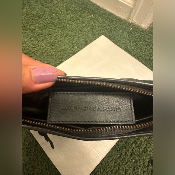✨Authentic Rare Balenciaga handbag ✨ - Picture 5 of 13